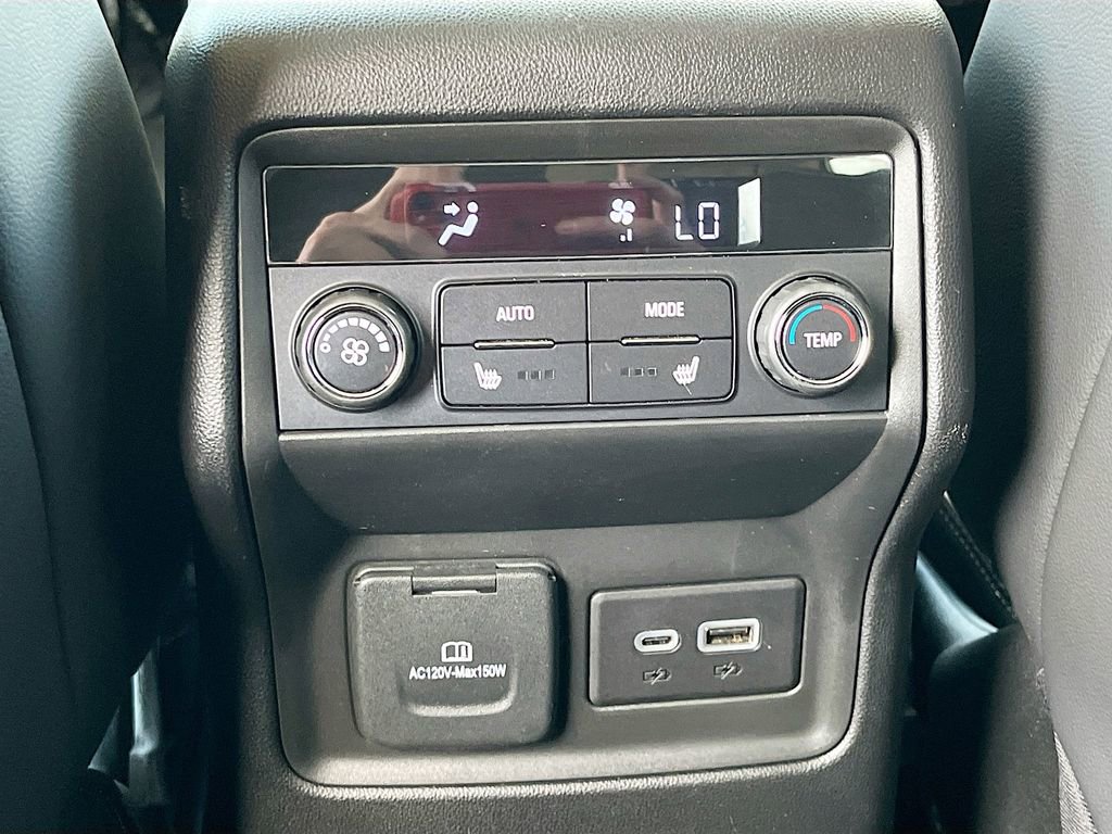 Used 2023 GMC Acadia Denali w/ Denali Ultimate Package image 28