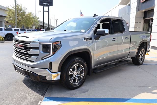 Used 2023 GMC Sierra 1500 SLE image 3