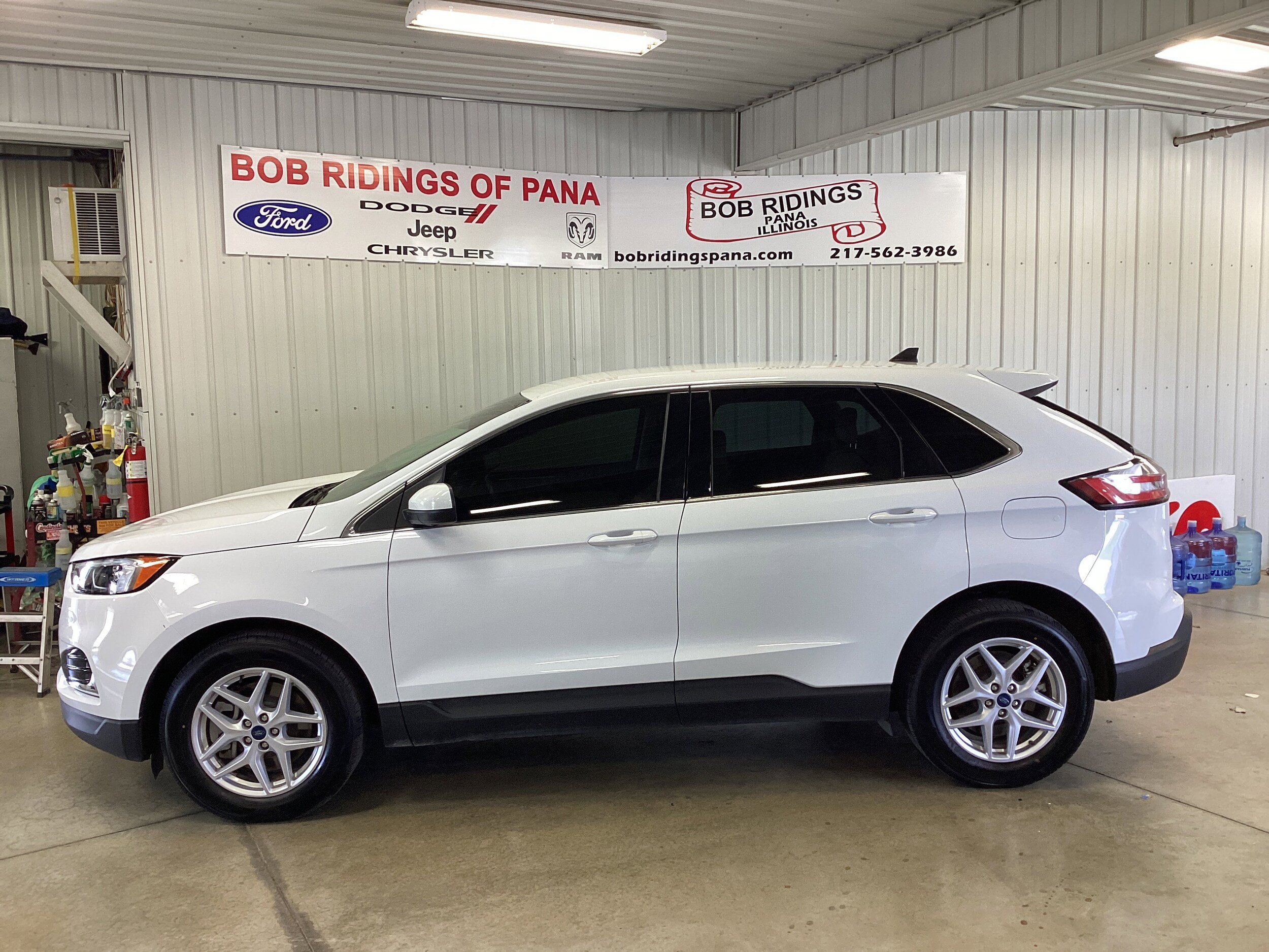 Used 2022 Ford Edge SEL AWD/4WD image 2