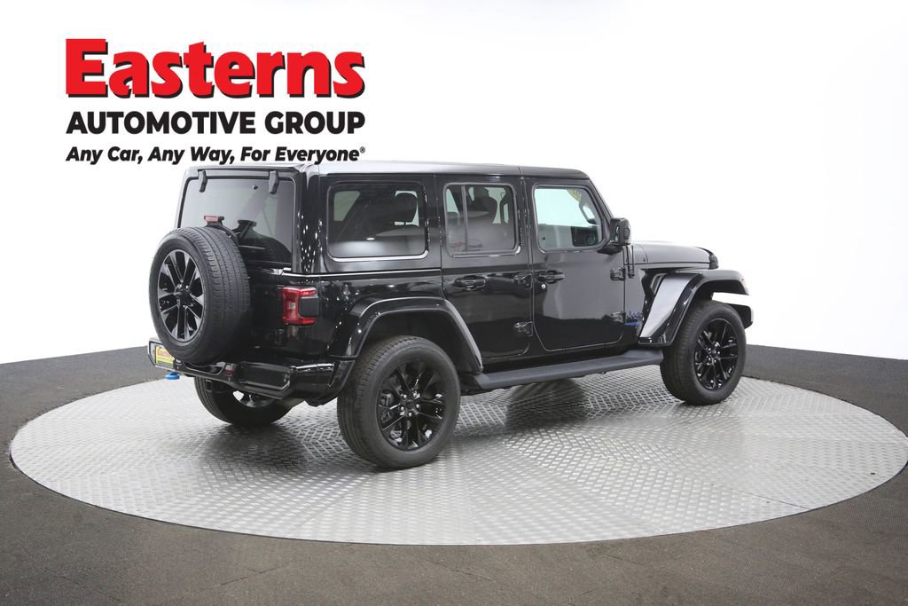 Used 2021 Jeep Wrangler Unlimited Sahara image 42
