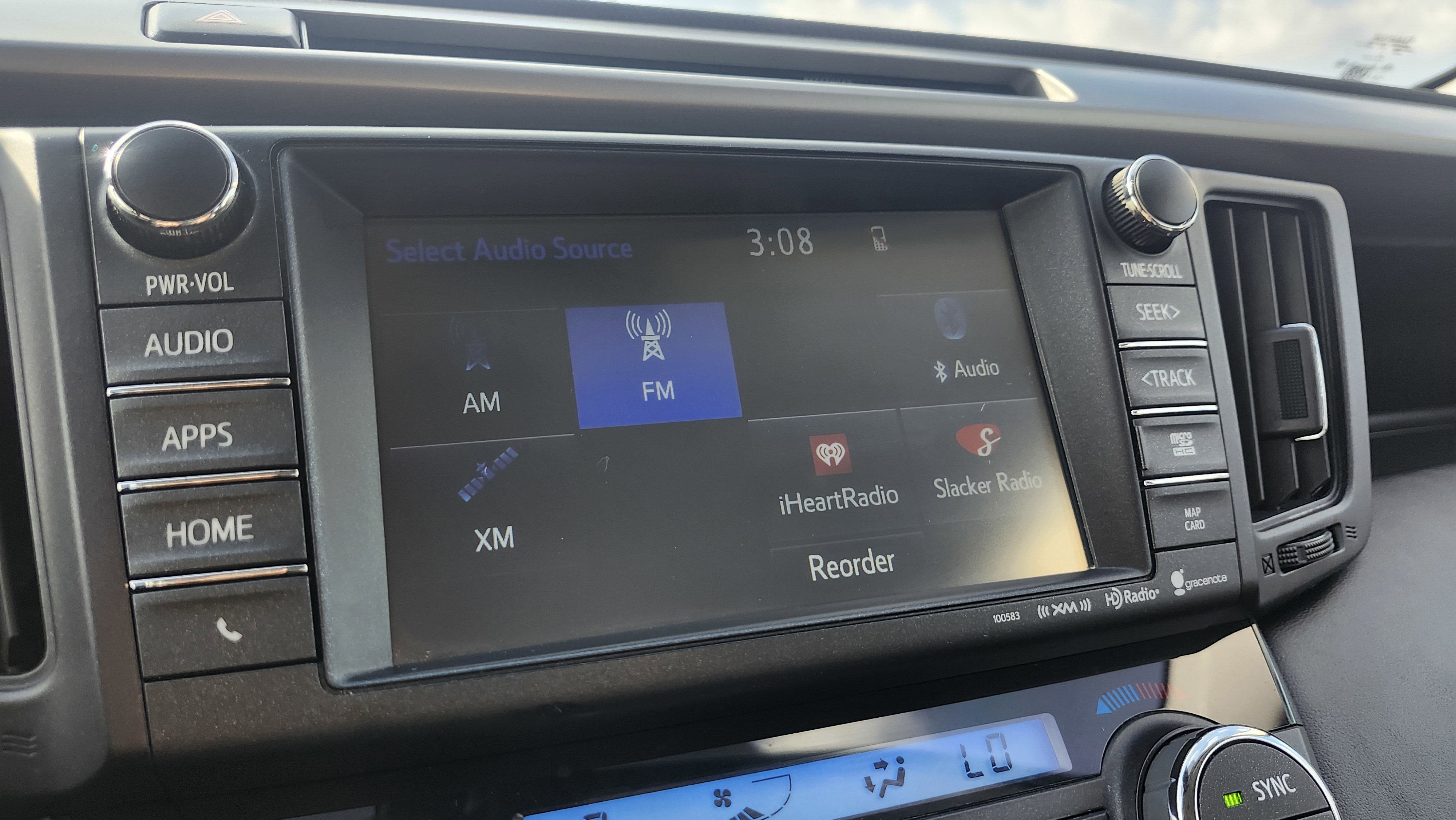 Used 2016 Toyota RAV4 Limited image 6