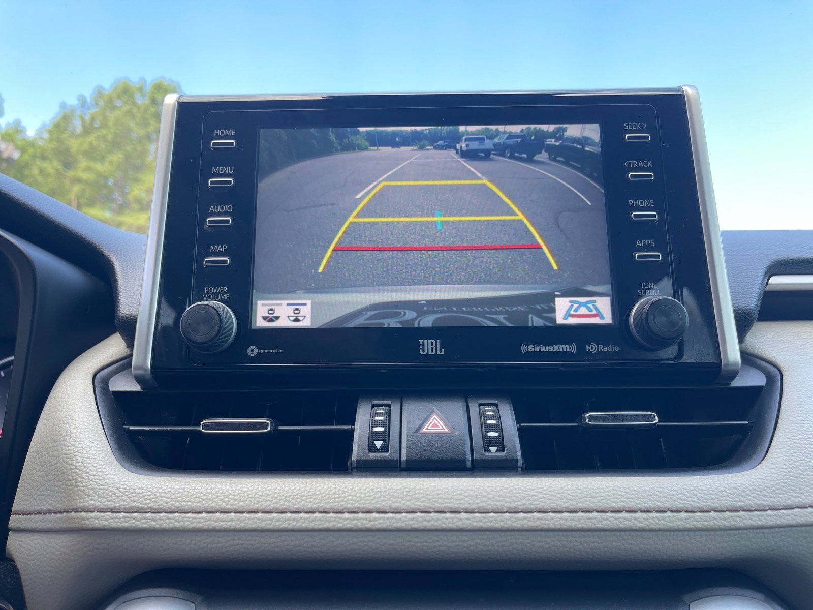 Used 2021 Toyota RAV4 XLE Premium FWD image 6