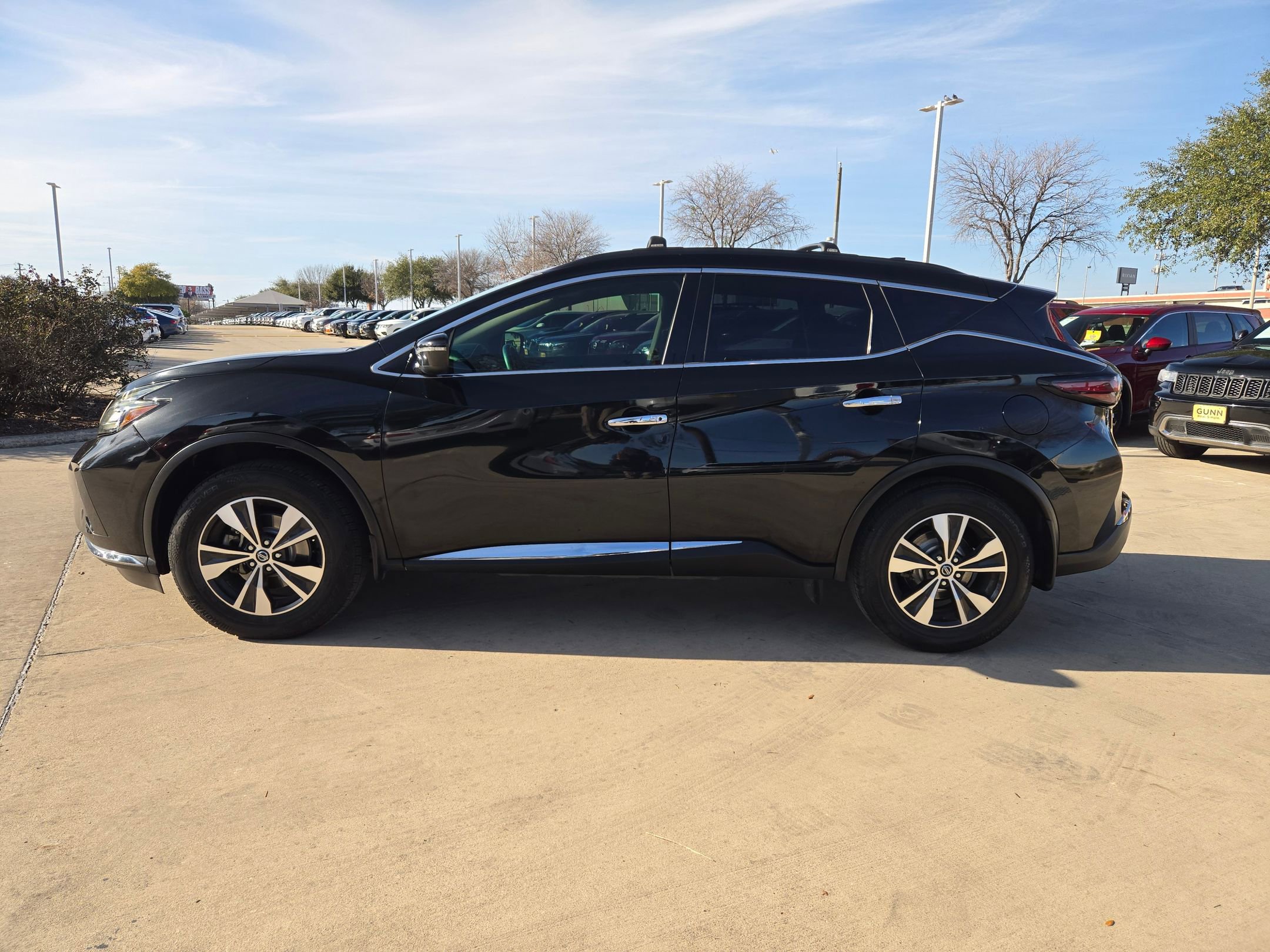 Used 2019 Nissan Murano SV image 4