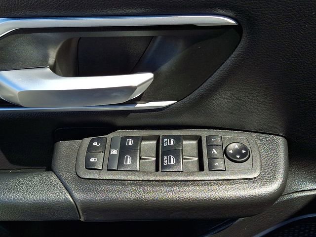 Used 2021 RAM 1500 Big Horn AWD/4WD image 12