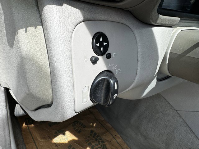 Used 2004 Mercedes-Benz C 230 Coupe image 15