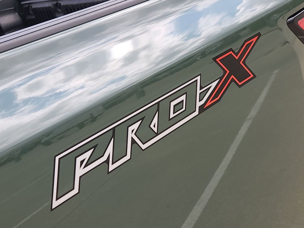 Certified 2025 Nissan Frontier Pro-X image 32