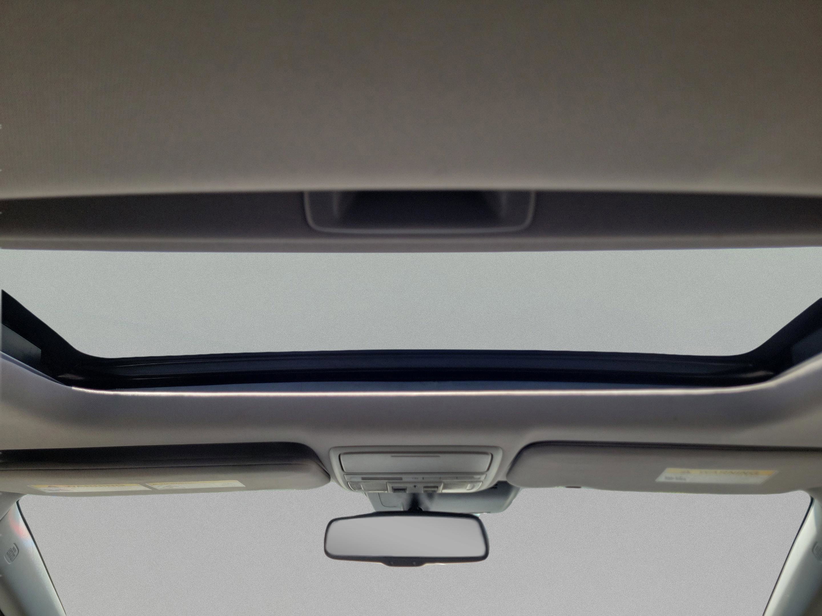 Used 2018 Honda CR-V EX-L image 11