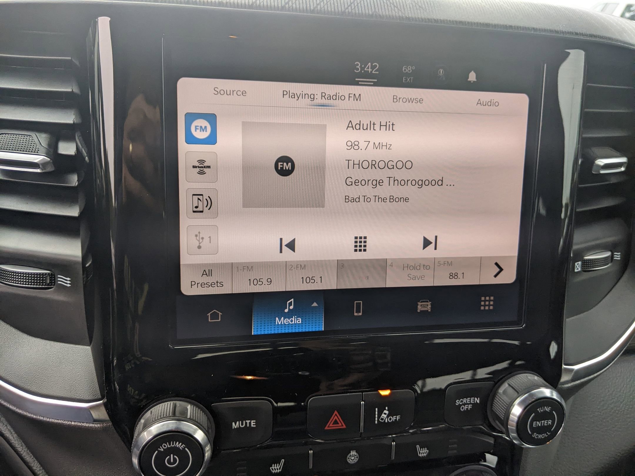 Used 2025 RAM 1500 Big Horn image 27