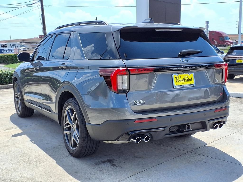 Used 2025 Ford Explorer ST w/ Sun And Sound Package AWD/4WD image 4