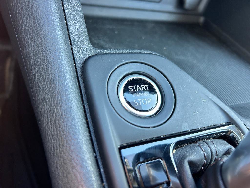 Certified 2025 Nissan Sentra S image 36