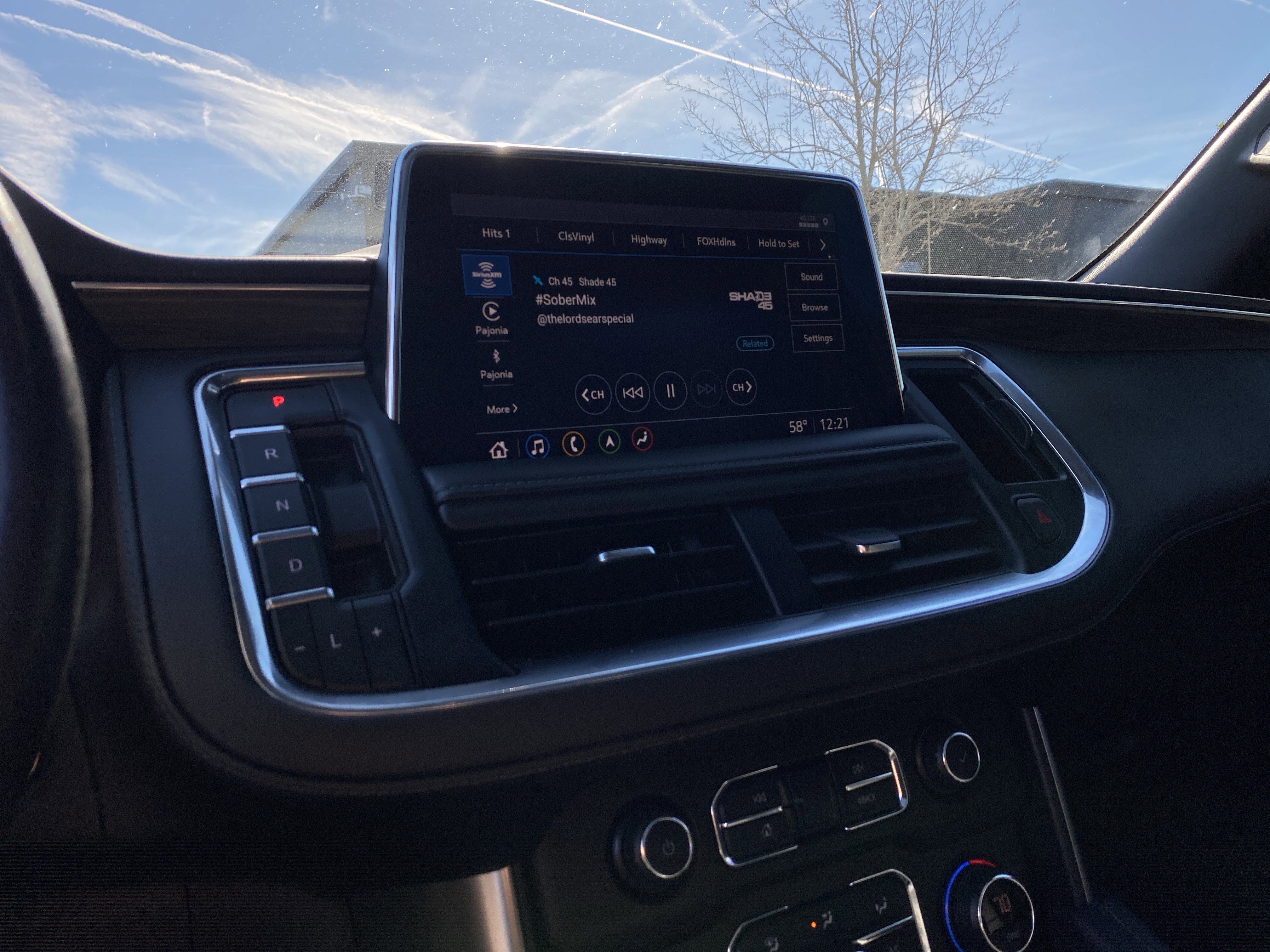 Used 2021 Chevrolet Tahoe Z71 w/ Z71 Off-Road Package image 30