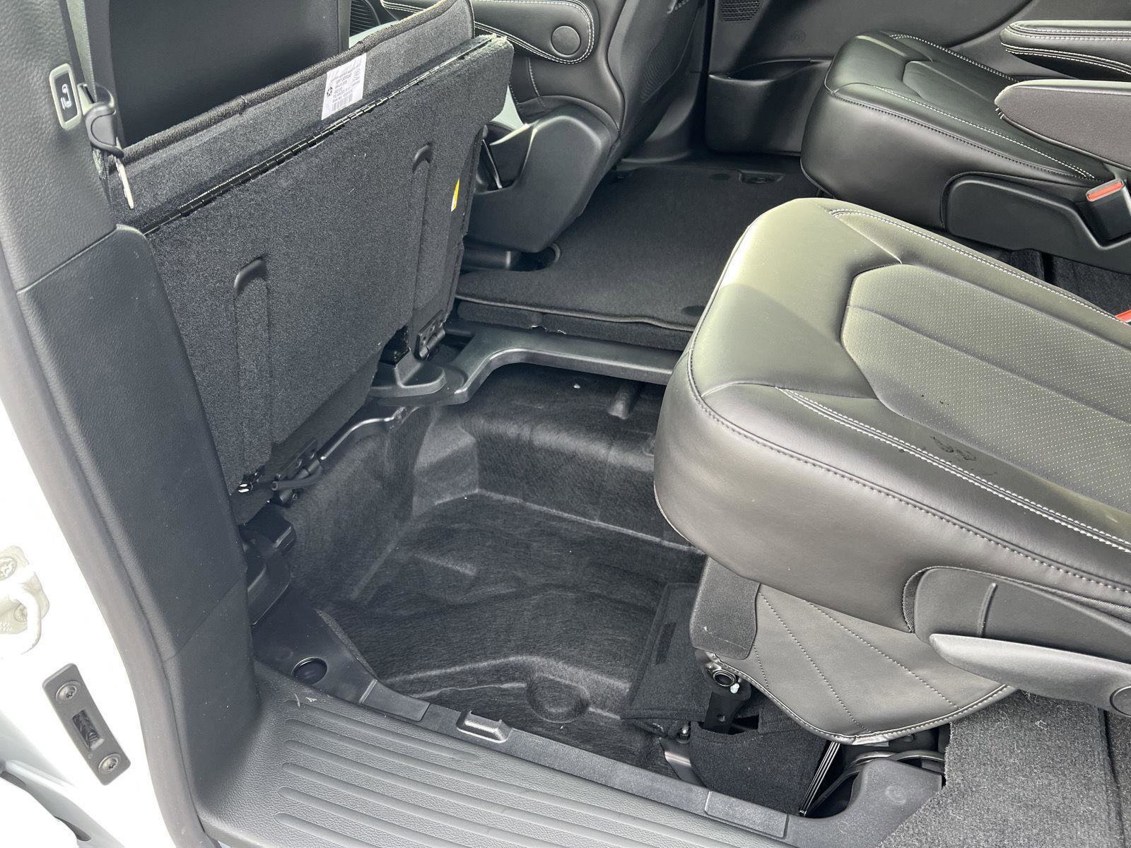 New 2026 Chrysler Voyager LX image 41