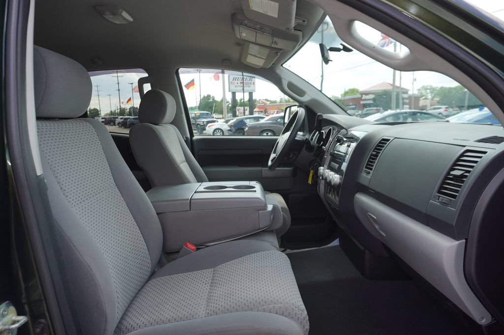 Used 2013 Toyota Tundra 4x4 Double Cab w/ Tow Pkg image 26