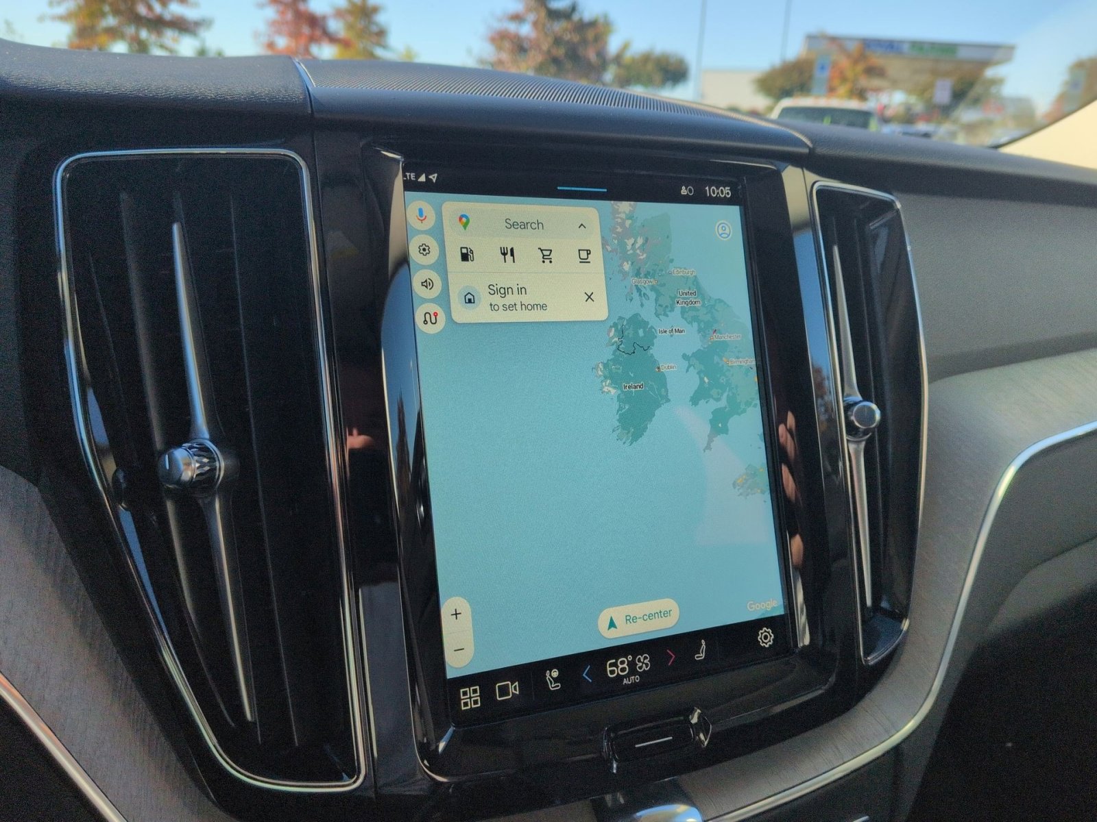 Certified 2025 Volvo XC60 B5 Plus image 20