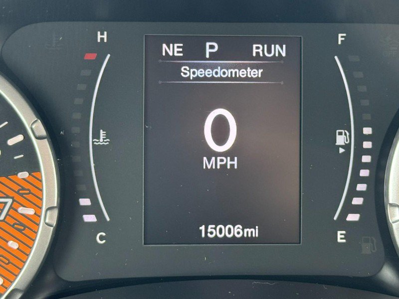 Used 2023 Jeep Renegade Latitude w/ Premium Group AWD/4WD image 18