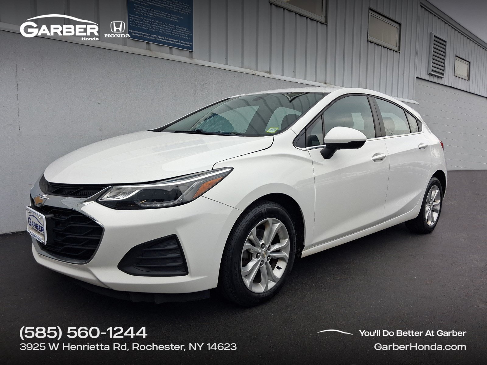 Used 2019 Chevrolet Cruze LT w/ Convenience Package FWD image 1