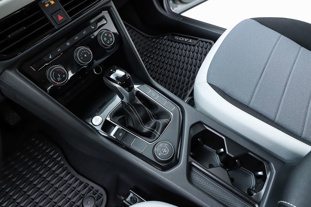 New 2025 Volkswagen Taos S image 24