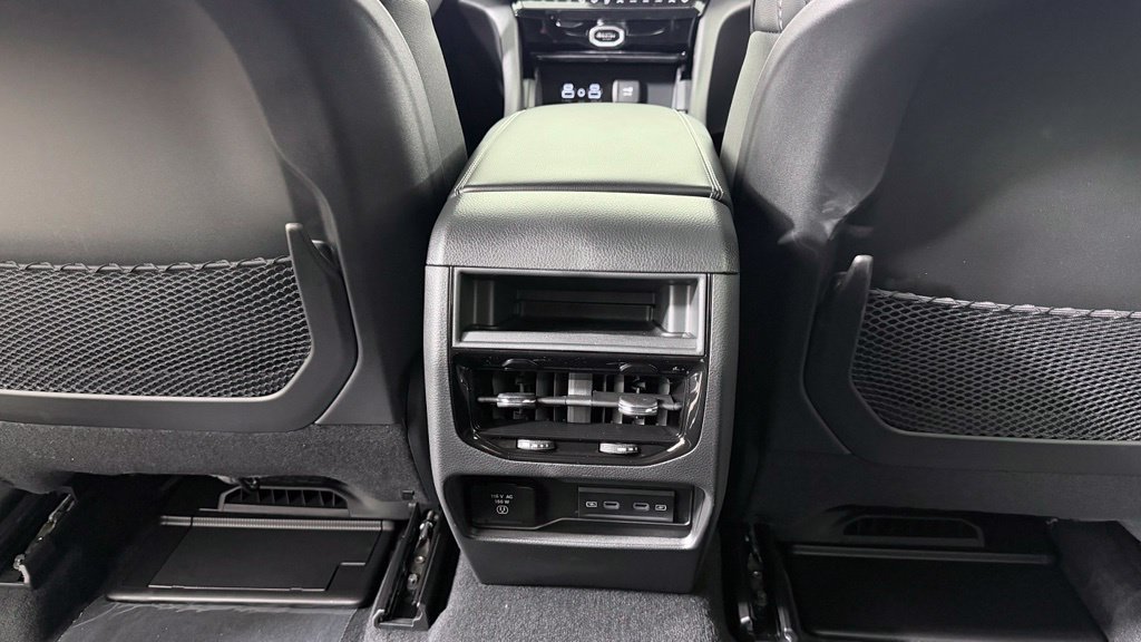 New 2027 Jeep Grand Cherokee Limited AWD/4WD image 31
