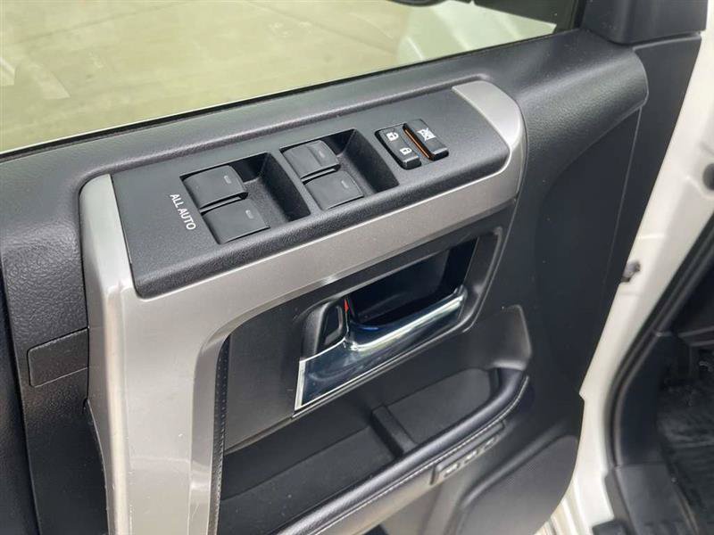Used 2018 Toyota 4Runner Limited AWD/4WD image 83