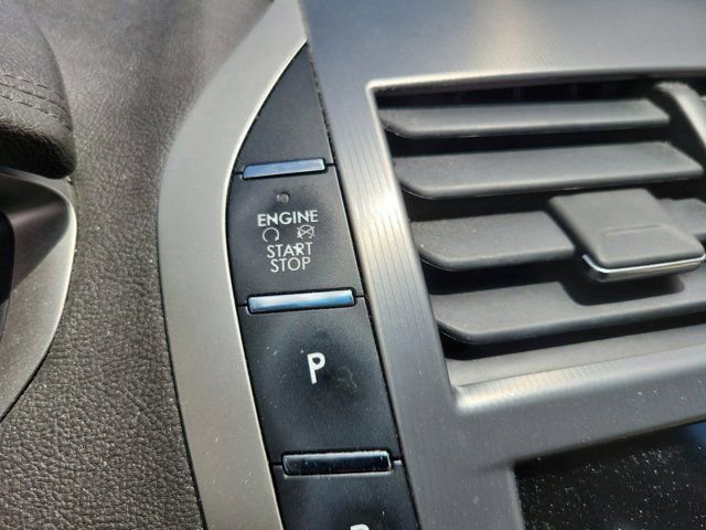 Used 2017 Lincoln MKZ Reserve image 25