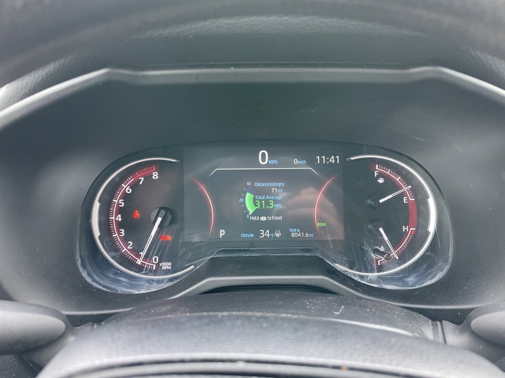 Used 2024 Toyota RAV4 XLE image 9