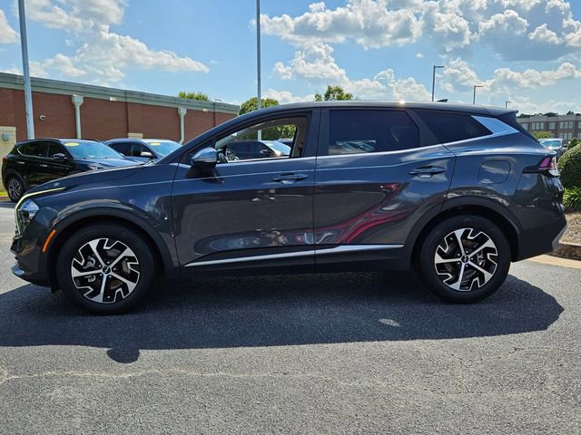 Used 2023 Kia Sportage EX image 4