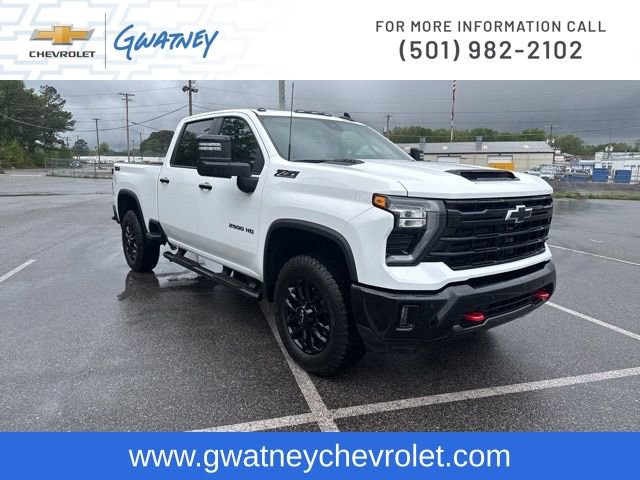 Used 2026 Chevrolet Silverado 2500 LT w/ Trail Boss Package image 3