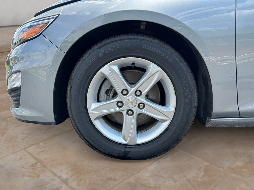 Used 2024 Chevrolet Malibu LT FWD image 14
