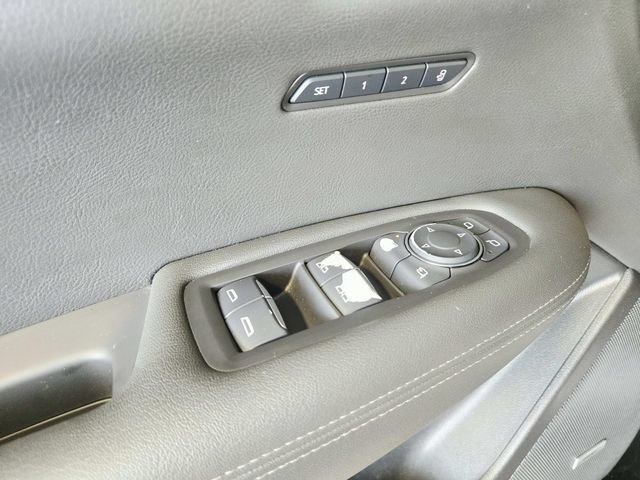 Used 2024 Cadillac XT6 Premium Luxury w/ LPO, Floor Liner Package AWD/4WD image 34