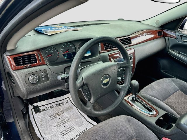 Used 2010 Chevrolet Impala LS FWD image 13