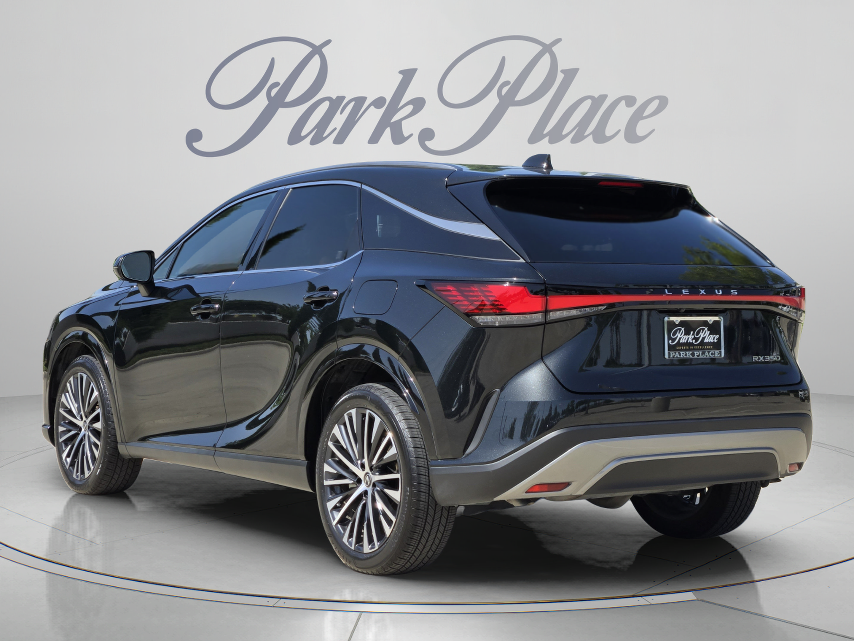 Certified 2025 Lexus RX 350 Premium Plus w/ Accessory Package (Z1) FWD image 3