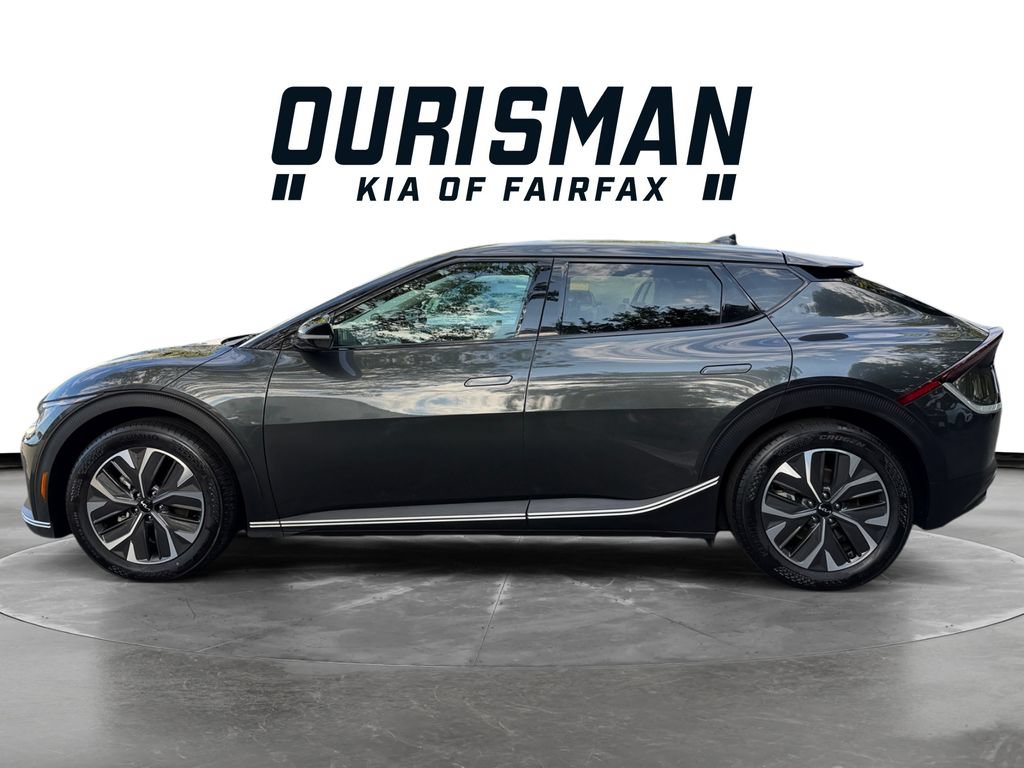Certified 2024 Kia EV6 Light AWD/4WD image 3