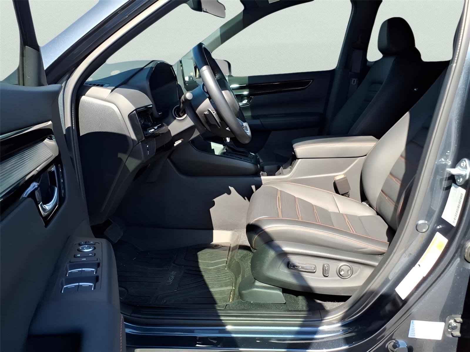 Used 2025 Honda CR-V Sport Touring image 16