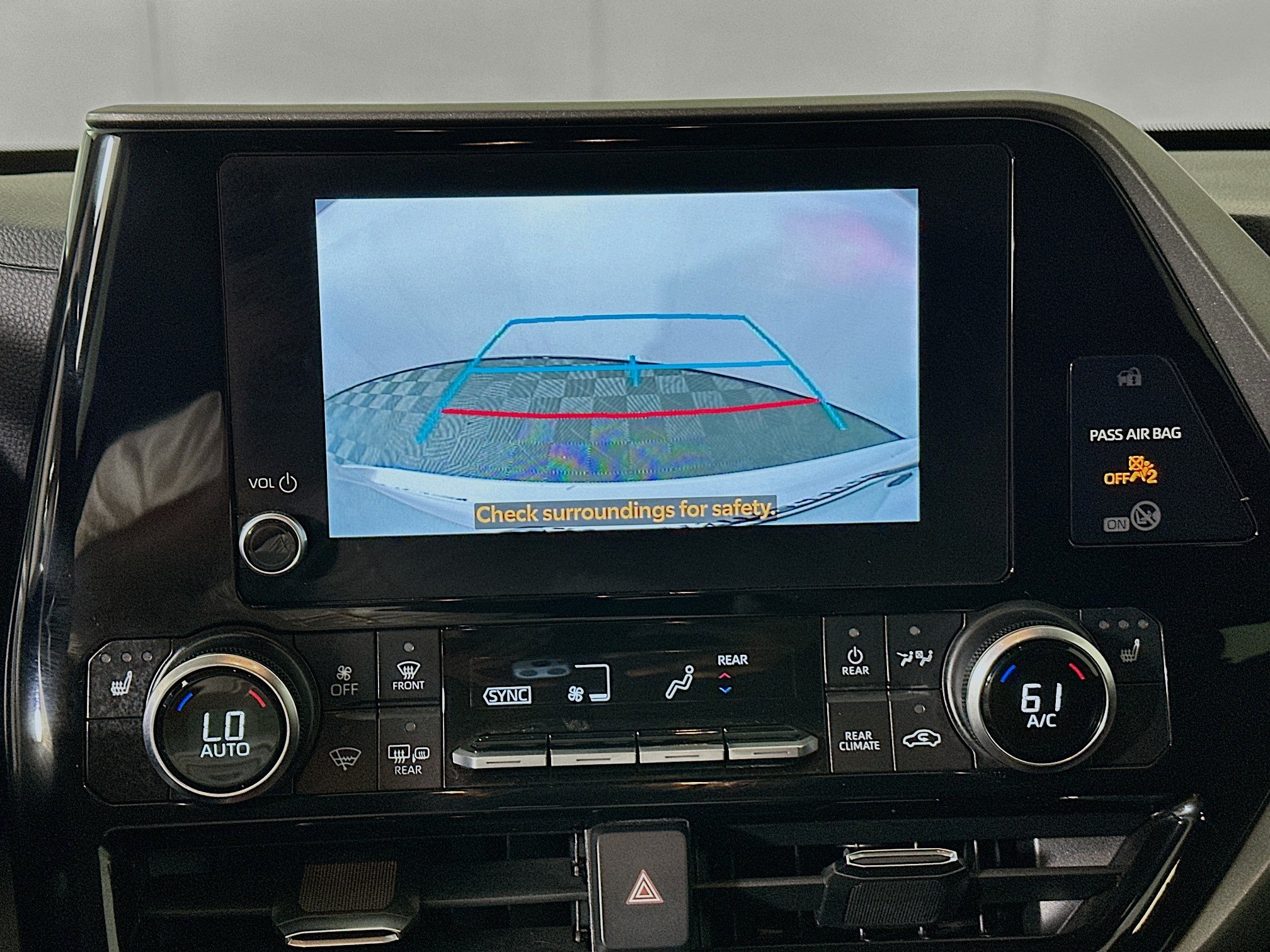 Certified 2025 Toyota Highlander XLE AWD/4WD image 25