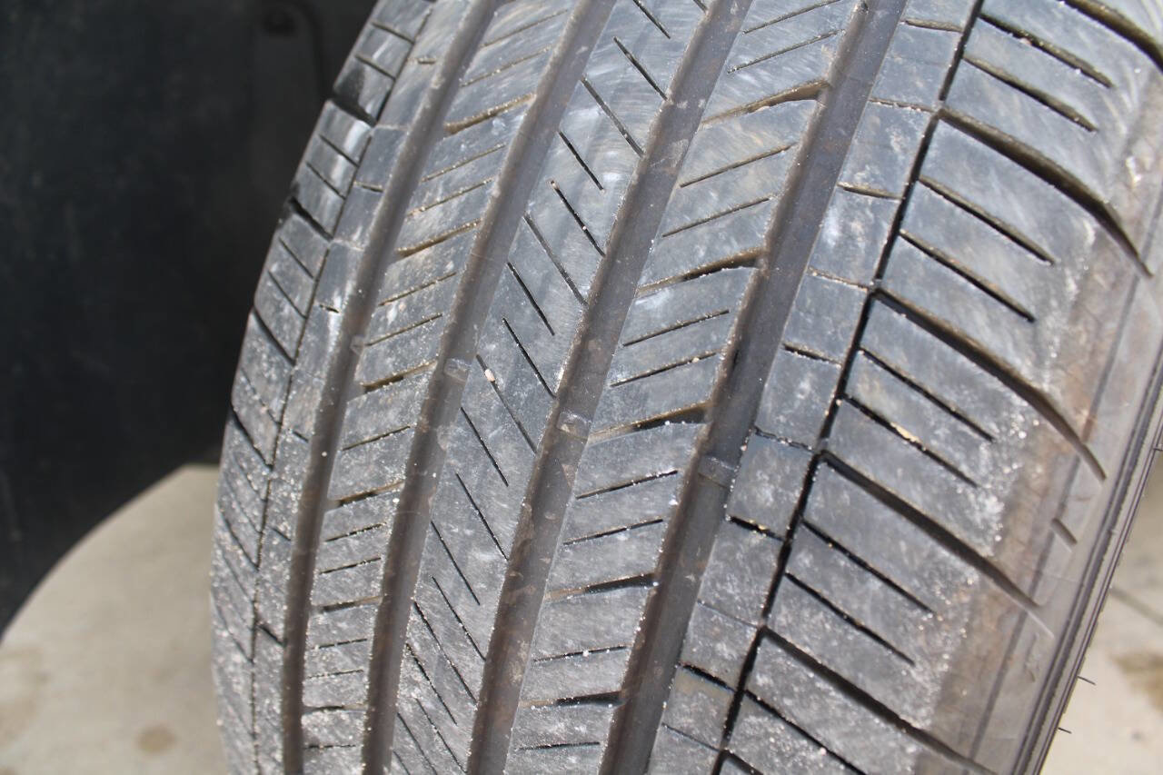 Used 2023 Volkswagen Atlas SE image 16