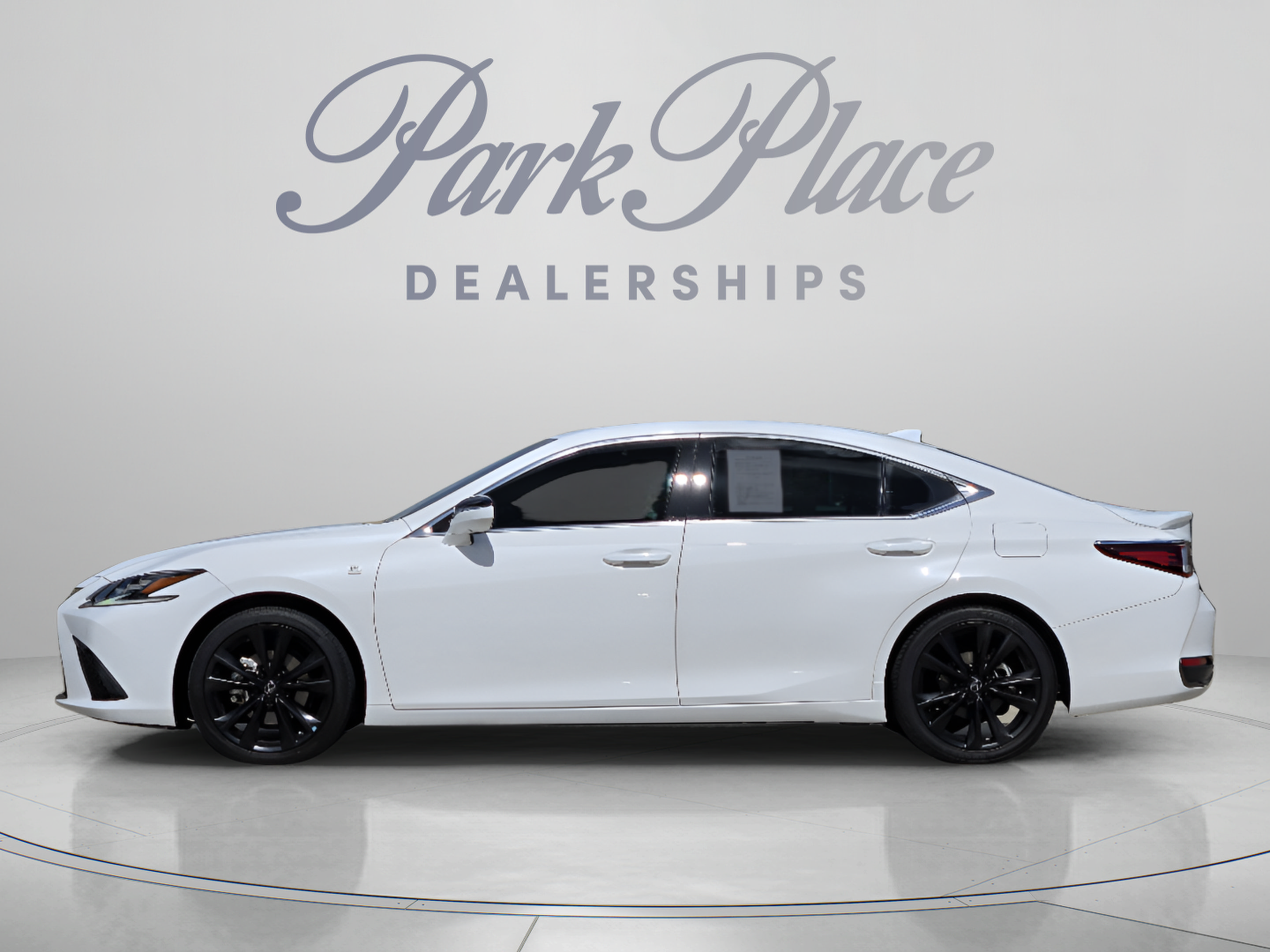 Certified 2024 Lexus ES 300h F Sport w/ Accessory Package (Z2) FWD image 2