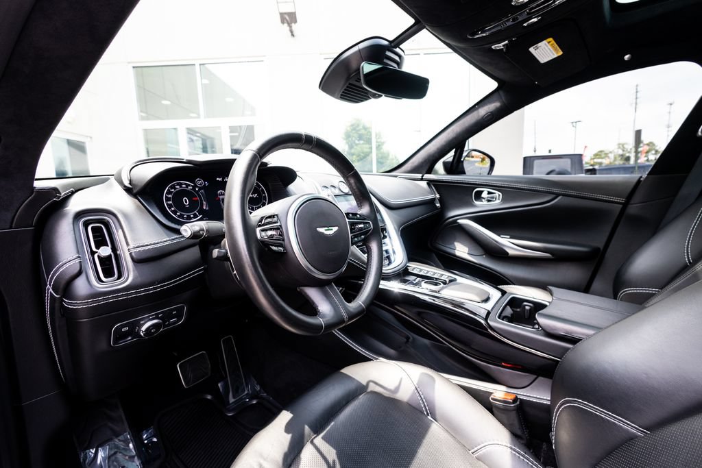 Used 2021 Aston Martin DBX AWD/4WD image 20