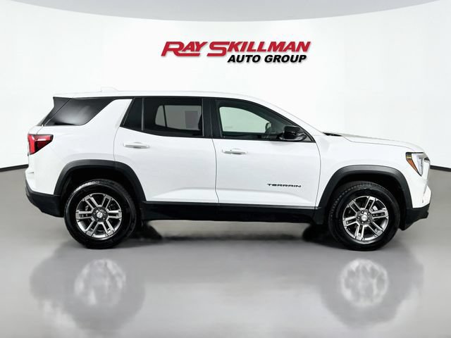 Used 2026 GMC Terrain Elevation AWD/4WD image 8