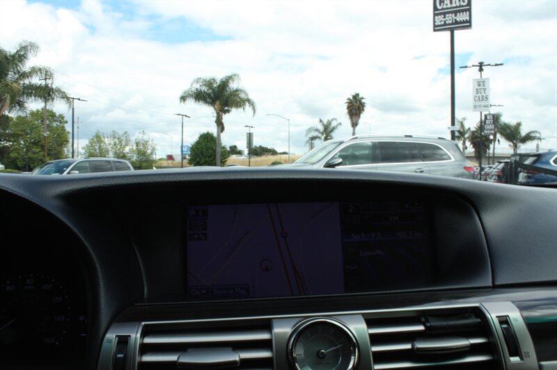 Used 2013 Lexus LS 460 w/ Comfort Pkg image 15