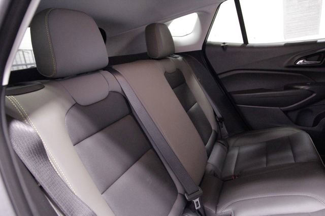 Used 2024 Chevrolet Trax ACTIV image 17