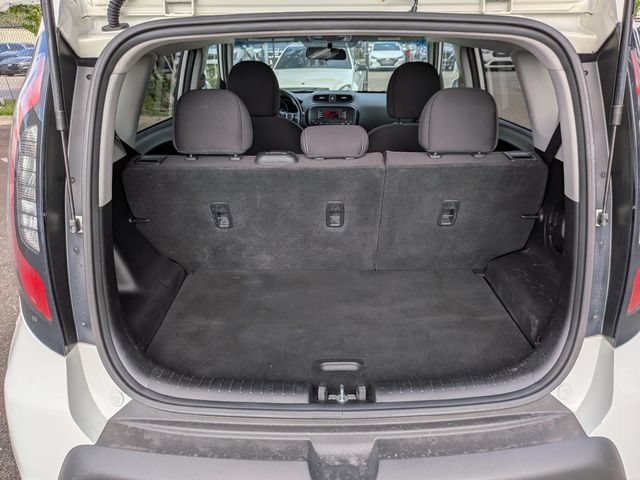 Used 2015 Kia Soul FWD image 14