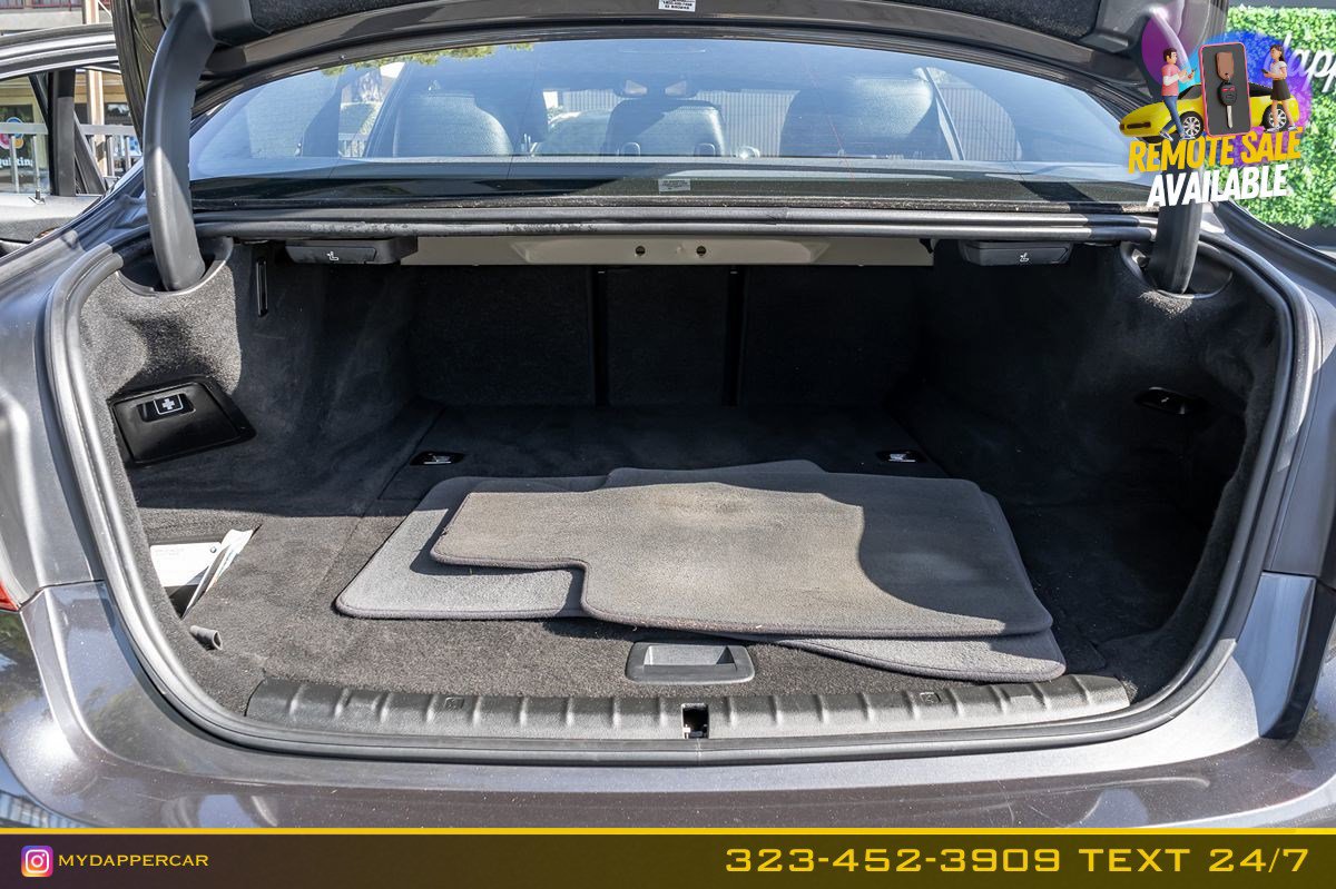 Used 2019 BMW 530e image 17