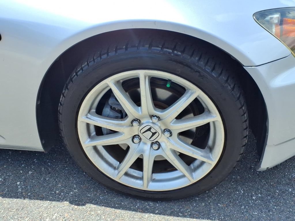 Used 2004 Honda S2000 image 7