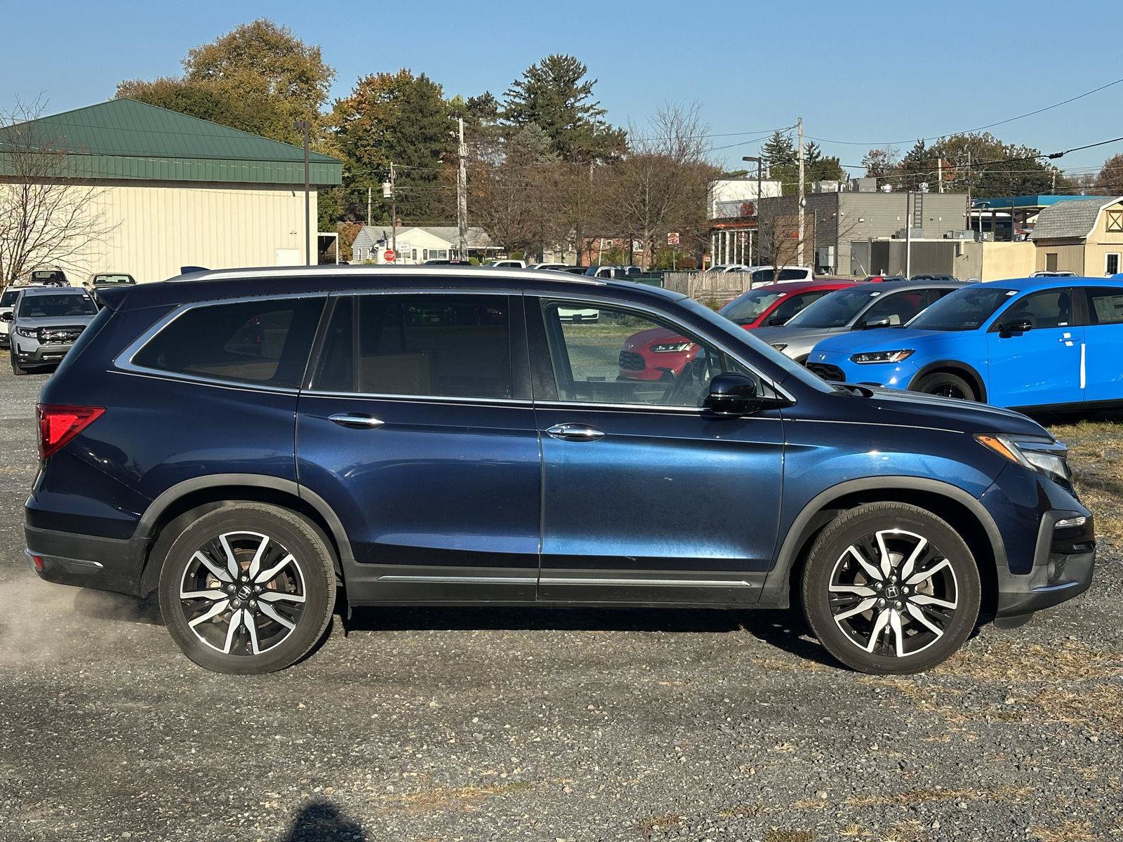 Used 2019 Honda Pilot Touring image 9