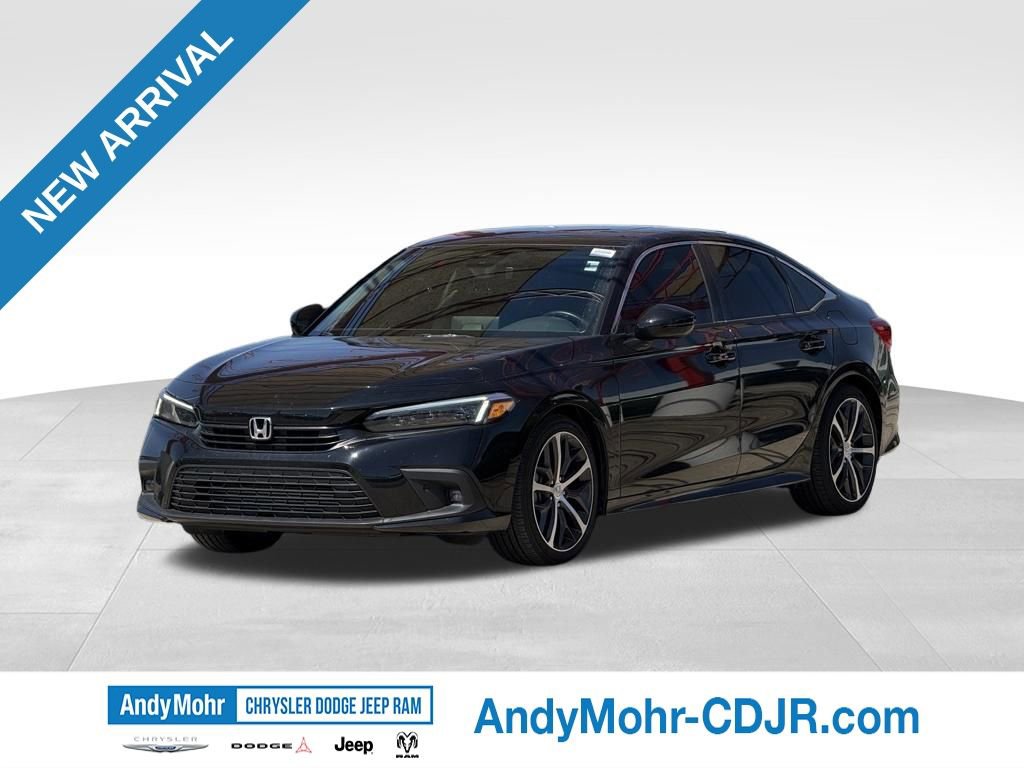 Used 2024 Honda Civic Touring image 3