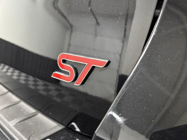 Used 2021 Ford Explorer ST w/ ST Street Pack image 42