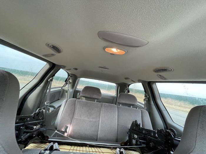 Used 2002 Dodge Grand Caravan Sport image 32