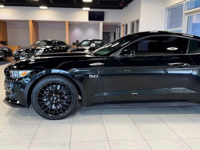 Used 2017 Ford Mustang GT w/ GT Performance Package RWD image 8