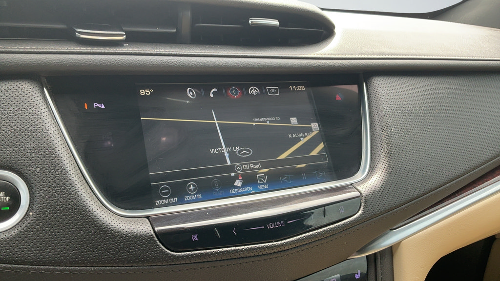 Used 2019 Cadillac XT5 Luxury FWD image 11