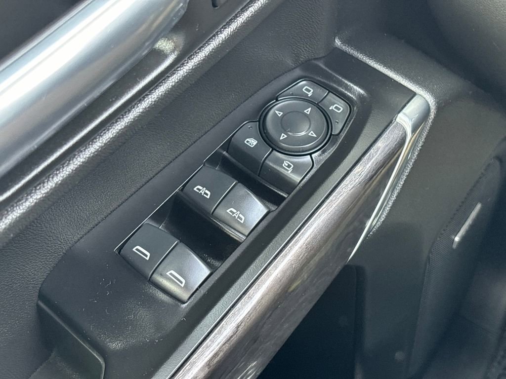 Used 2019 Chevrolet Silverado 1500 LTZ w/ LTZ Premium Package image 11